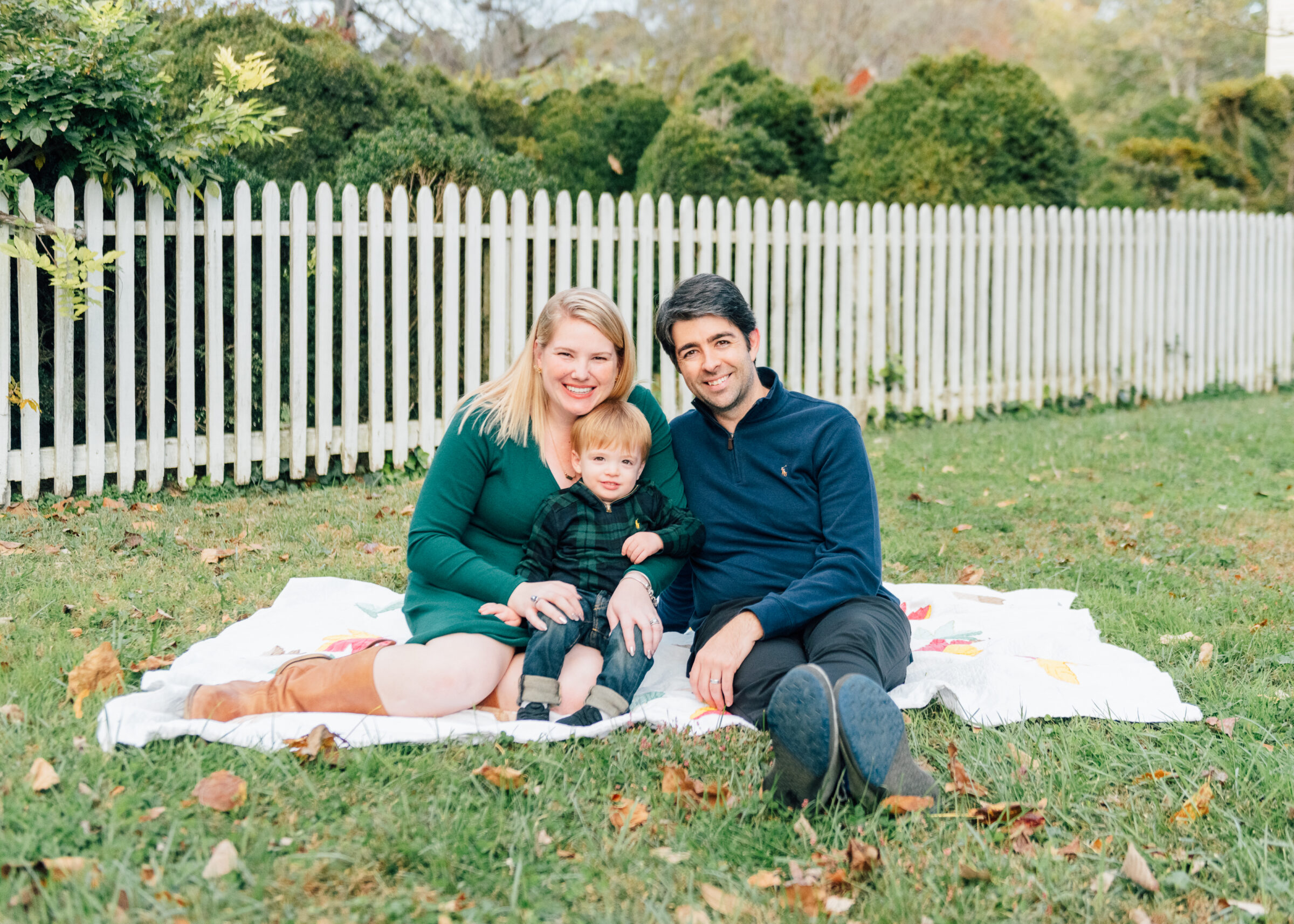 Colonial Fall Mini Sessions | Kellyn Wilson Photography